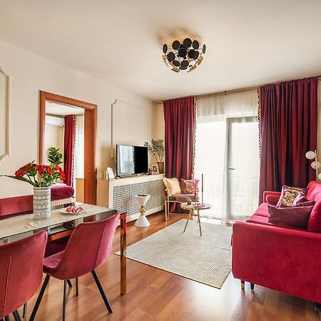 Holt - Gryffindor Tower Villa Bukarest Kültér fotó