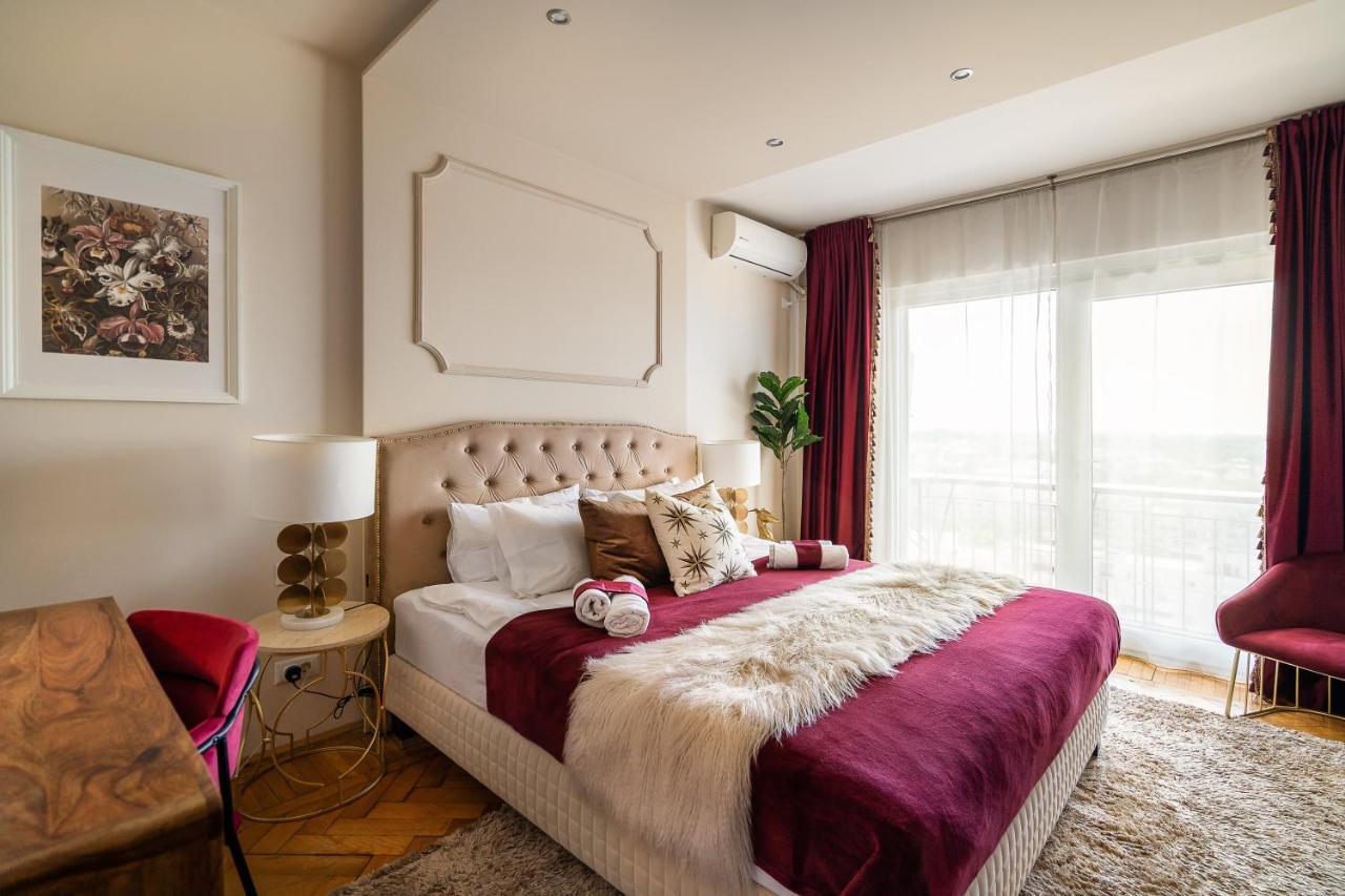 Holt - Gryffindor Tower Villa Bukarest Kültér fotó